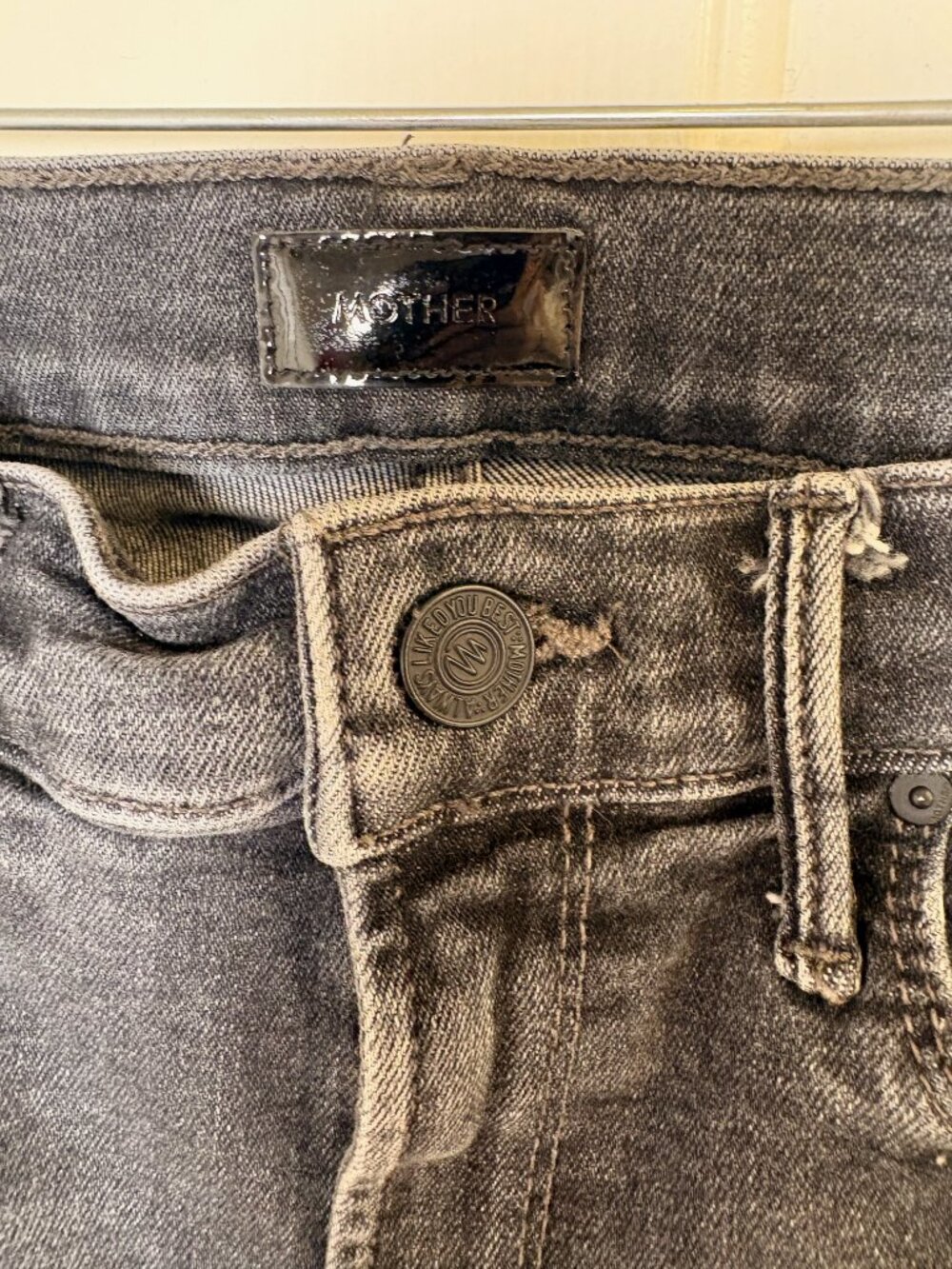 Mother Denim Black Wash The Mid Rise Dazzler Straight Leg Cropped Jeans Size 26 - Picture 7 of 12